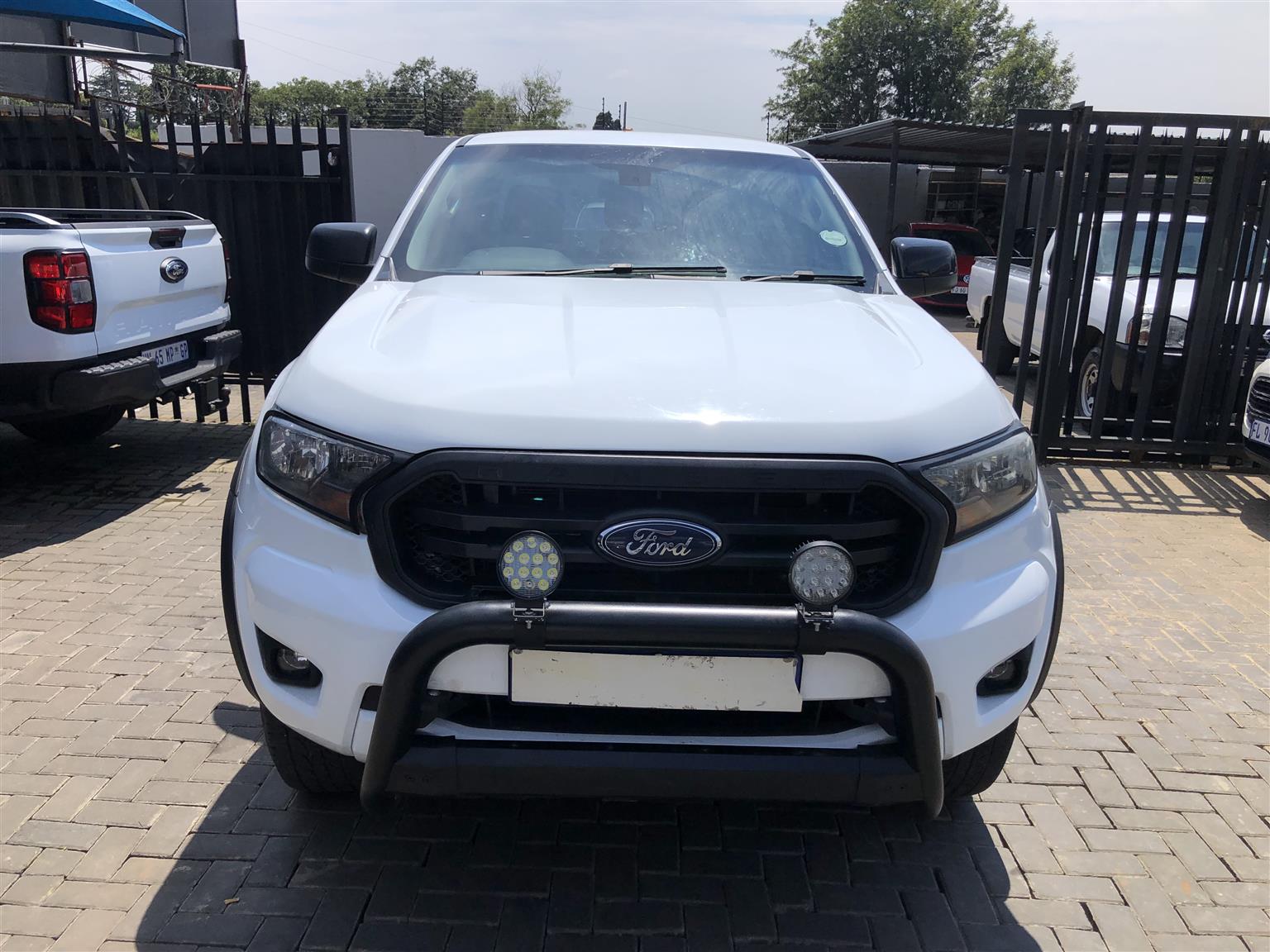 Used 2021 Ford Ranger 2.2TDCi double cab 4x4 XLS auto - Private Seller Used 2021 Ford Ranger 2.2TDCi double cab 4x4 XLS auto - Private Seller