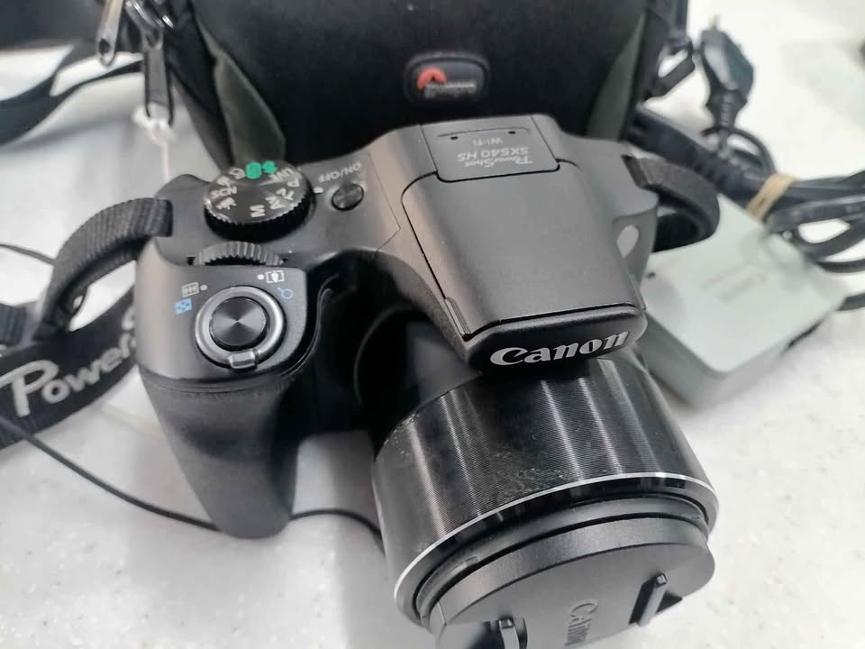 CANON SX 540 HS DIGITAL CAMERA