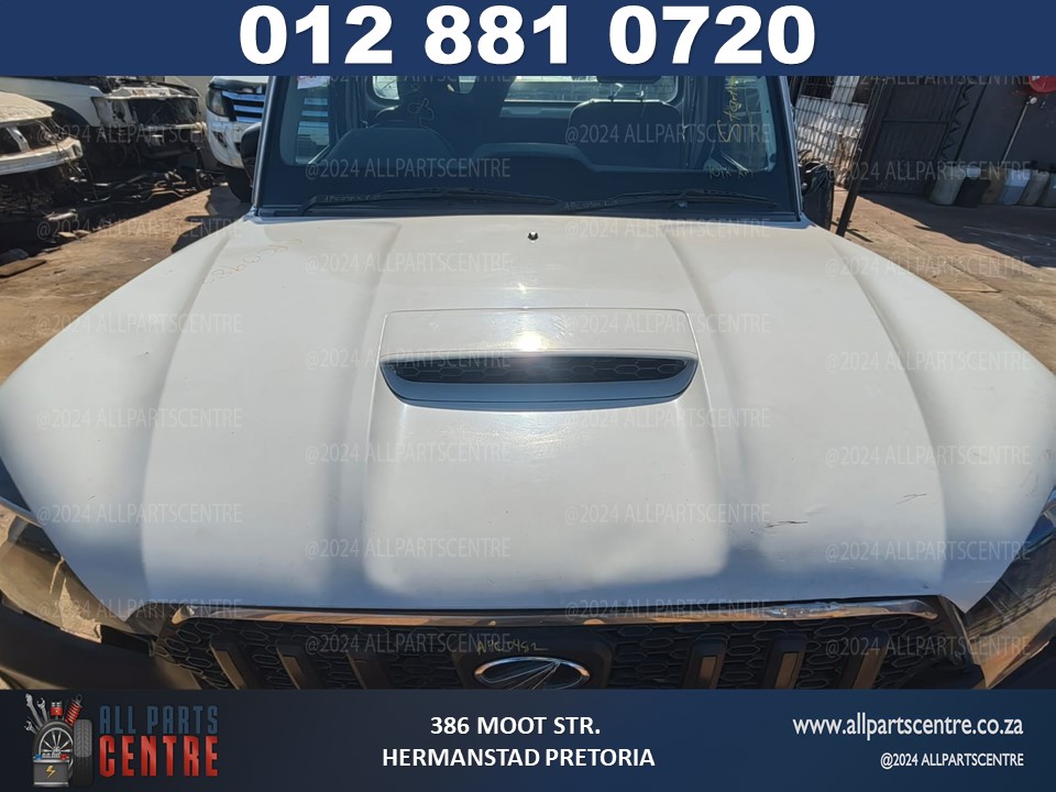 Mahindra S4 bonnet for sale Mahindra S4 bonnet for sale