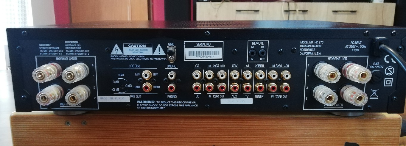 HARMAN KARDON HK970 SPECIAL EDITION AMPLIFIER WITH HD970 CD PLAYER