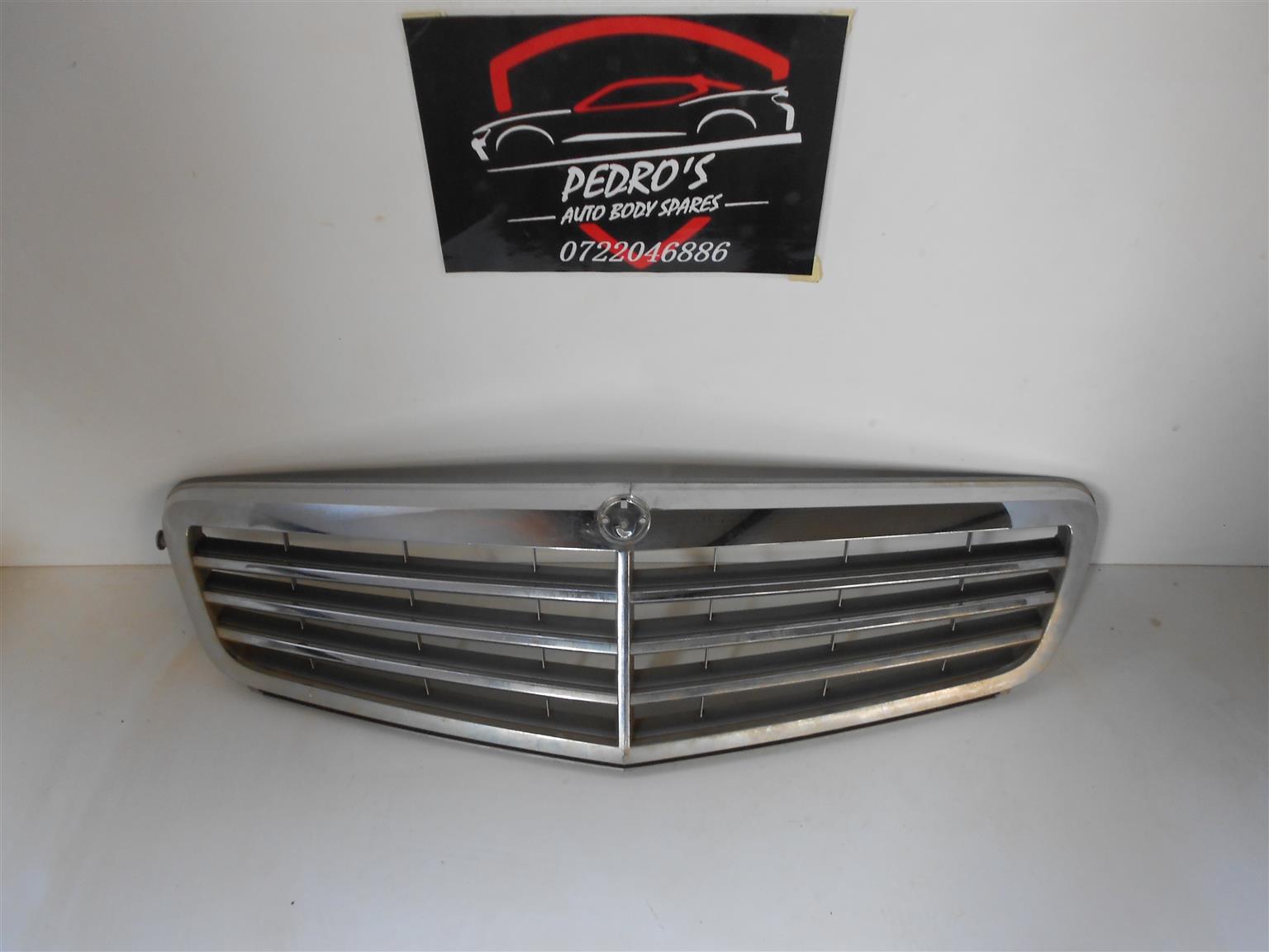 Mercedes Benz Front Grill