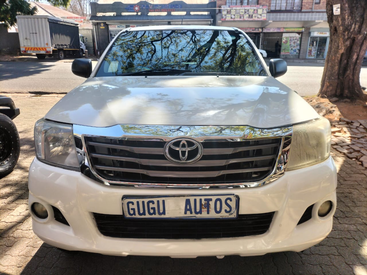 2010 TOYOTA HILUX 2.5 D4D 4X4 DOUBLE CAB MANUAL, DIESEL,