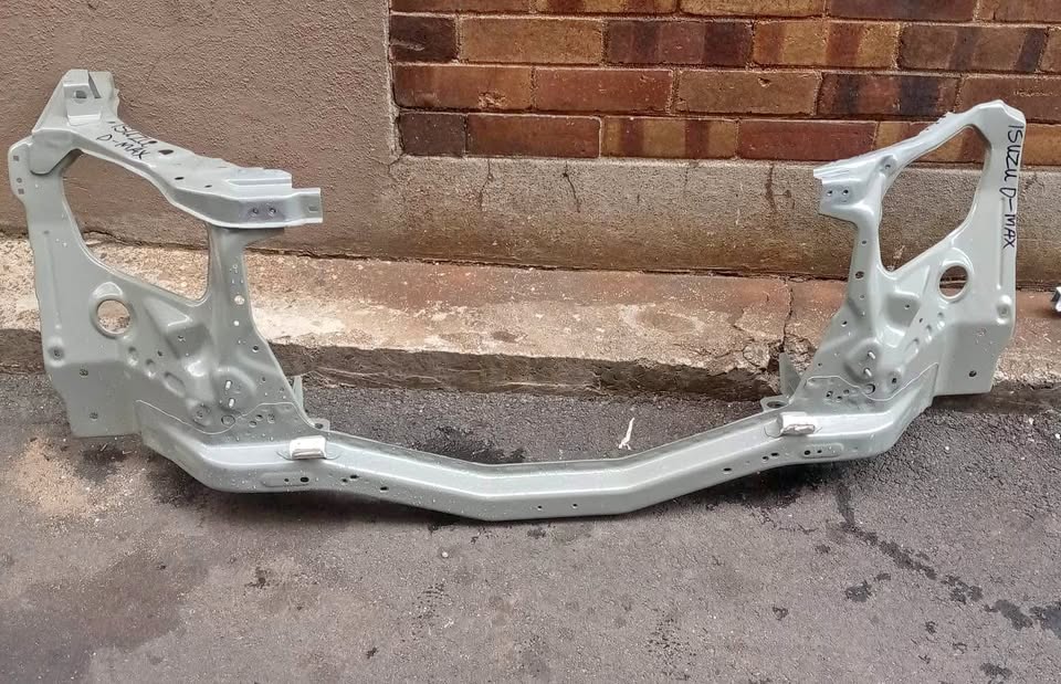 Isuzu D-Max cradle - Private Seller Isuzu D-Max cradle - Private Seller