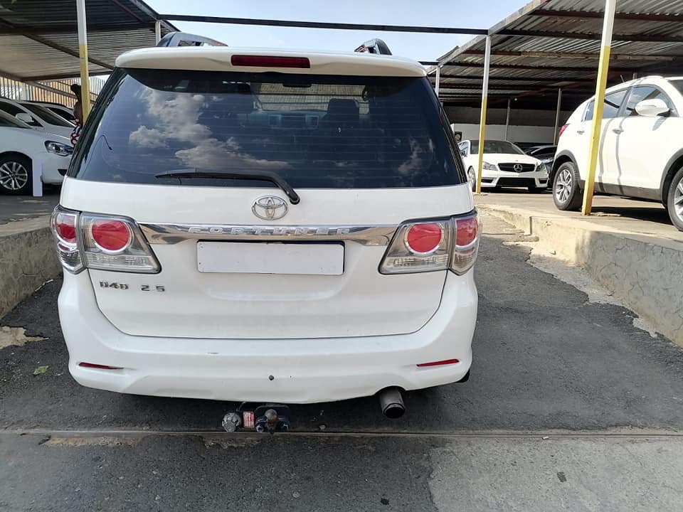 2013 Toyota Fortuner 3.0 4x2 D4D Seven seater