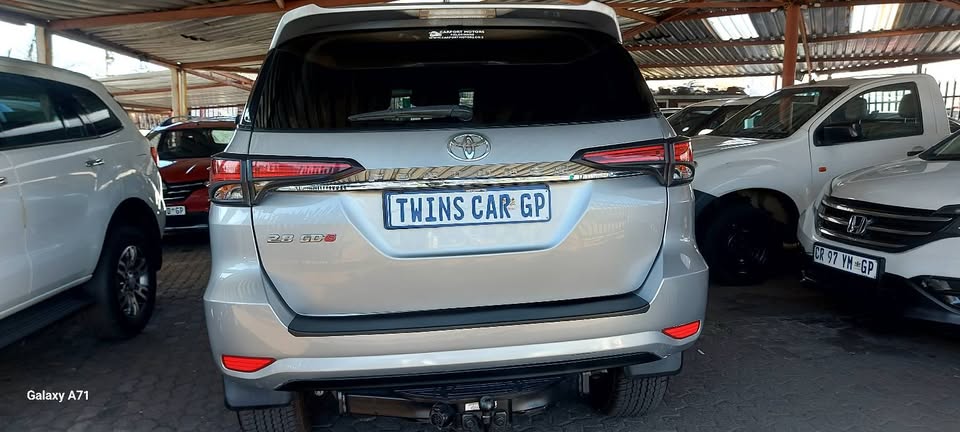 Toyota Fortuner 2.8GD6 4×2 Automatic Diesel 7seater
