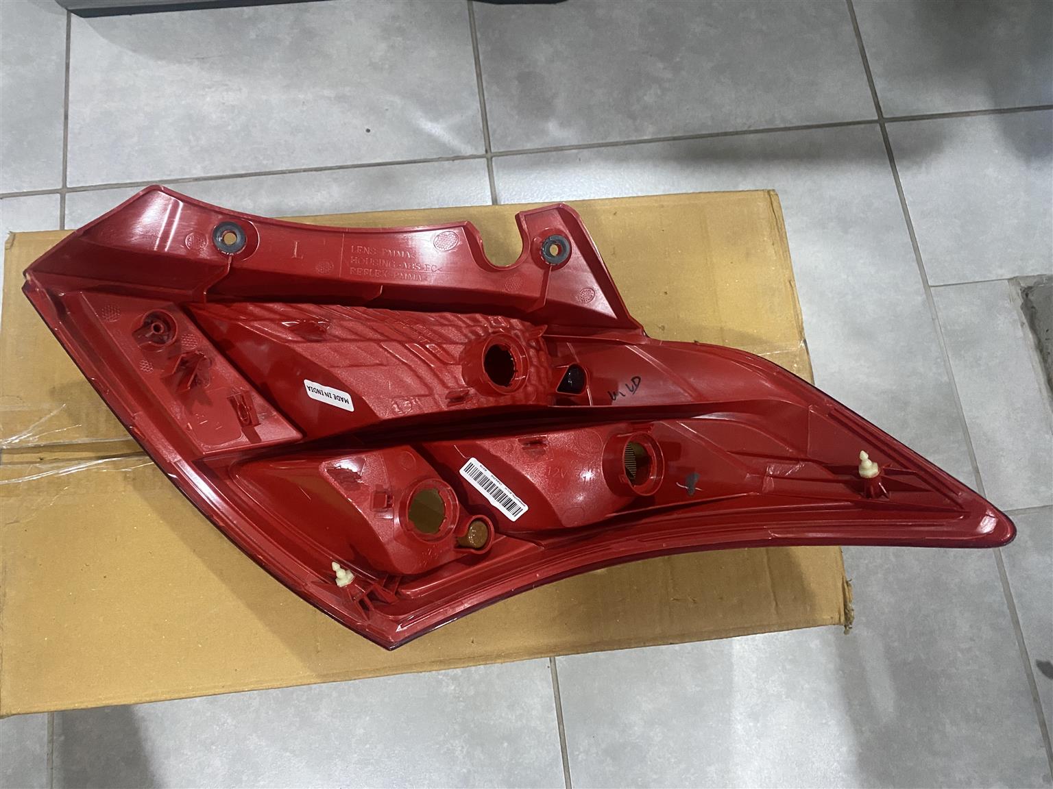 2017 SUZUKI SWIFT TAIL LIGHT LEFT SIDE FOR SALE. IN PRISTINE CONDITION - Private Seller