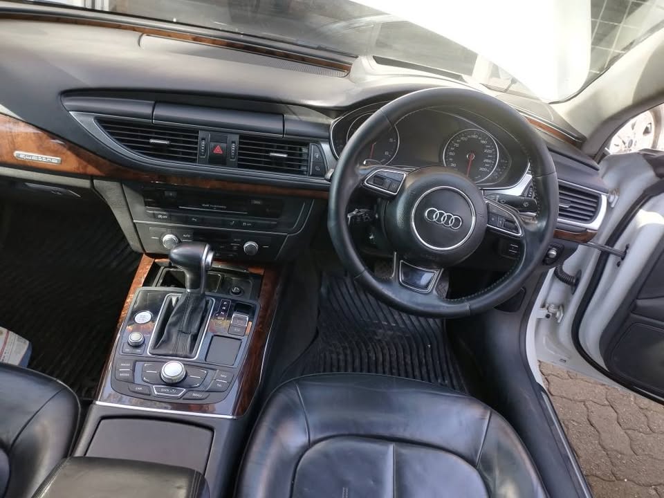 2012 Audi A7 3.0TDI Quattro SLine AUTOMATIC