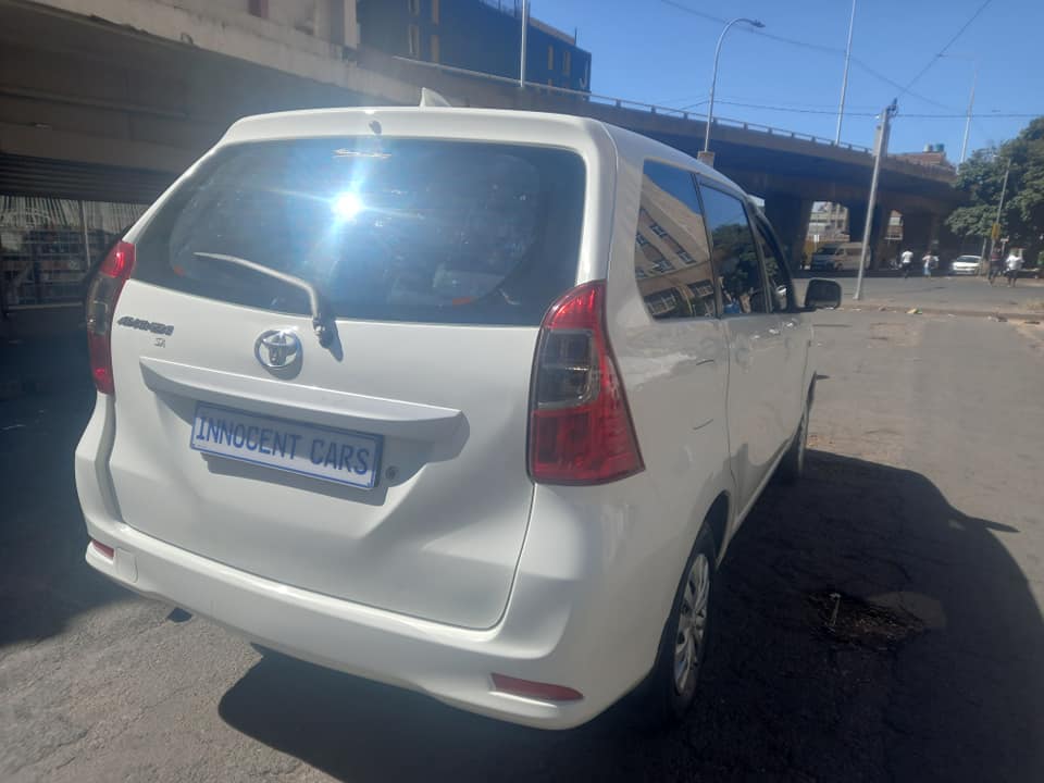 2020 TOYOTA AVANZA 1.5SX PETROL, MANUAL TRANSMISSION WHITE COLOUR