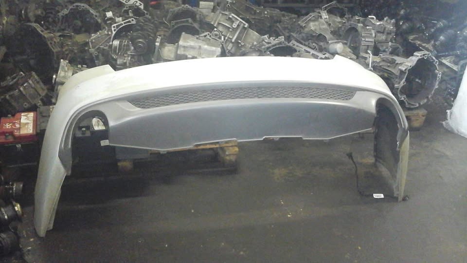 Audi A6 2014 Rear Bumper with Spoiler - Private Seller