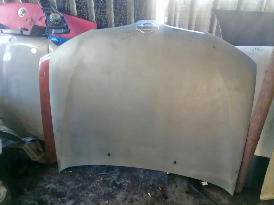Nissan Almera Bonnet