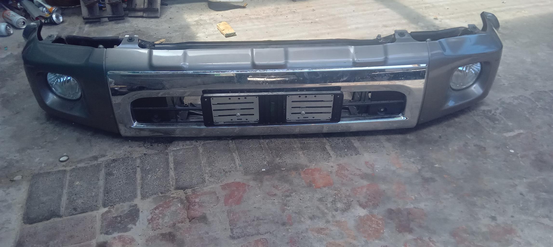 Toyota Land Cruiser 70 Series Bumper - Private Seller Toyota Land Cruiser 70 Series Bumper - Private Seller