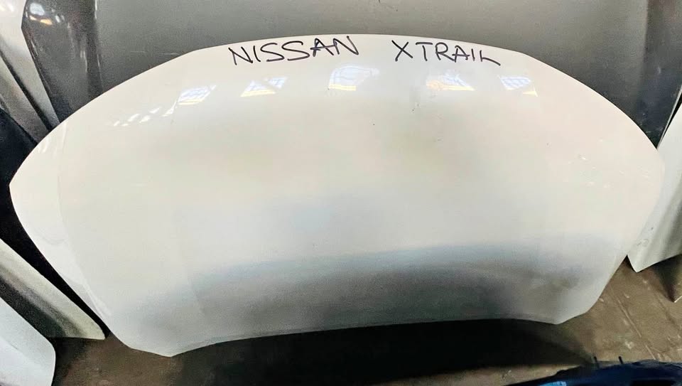 Nissan X-Trail bonnet - Private Seller Nissan X-Trail bonnet - Private Seller