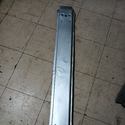 Toyota etios stiffener - Private Seller Toyota etios stiffener - Private Seller