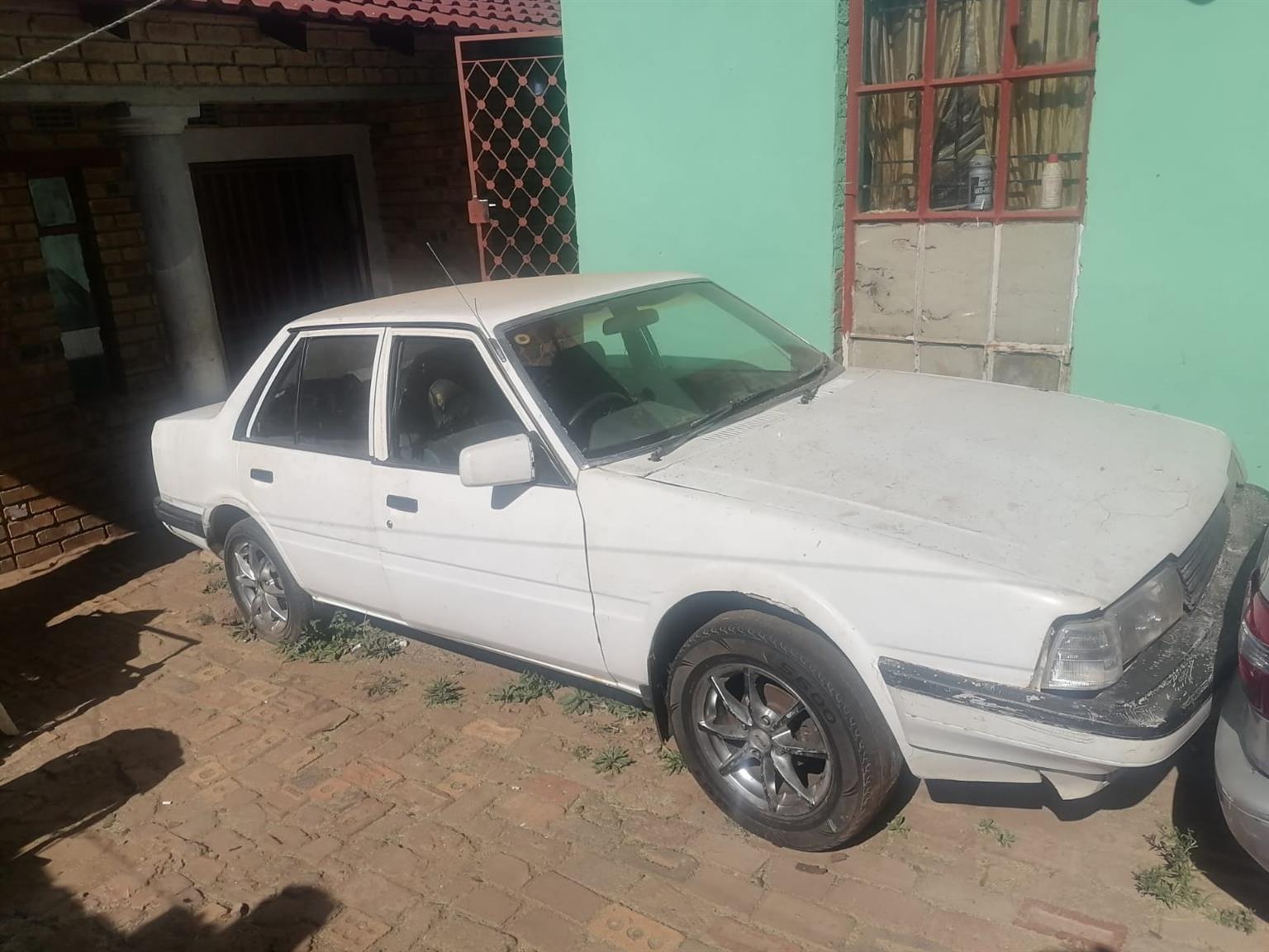 Mazda 626 Foet Stoets or body parts - Private Seller