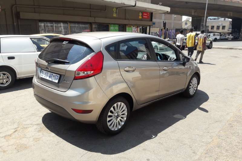 Ford Fiesta 1.4 5 door Trend 2011