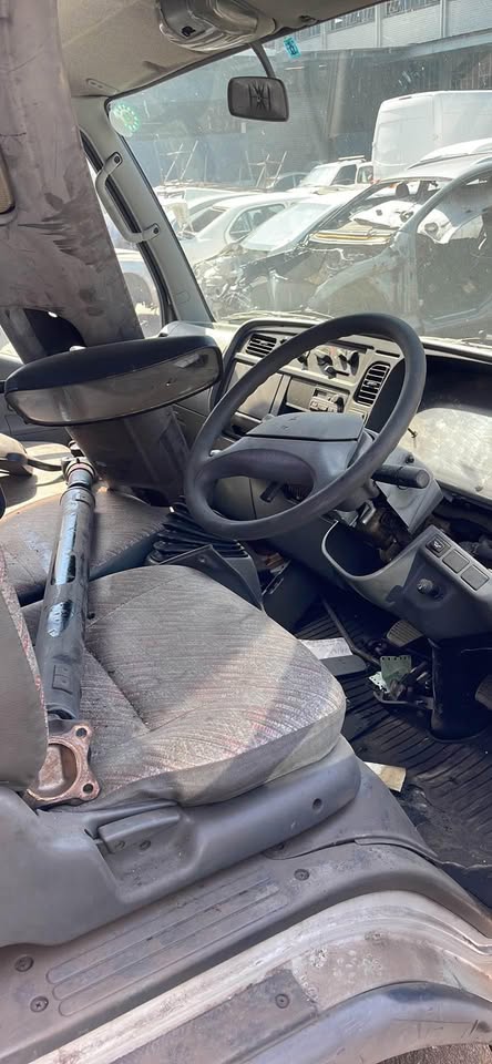 Mitsubishi Canter 1.5 ton Cab complete - Private Seller