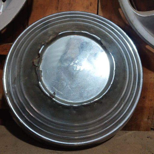 Kommando,  hub cap - Private Seller