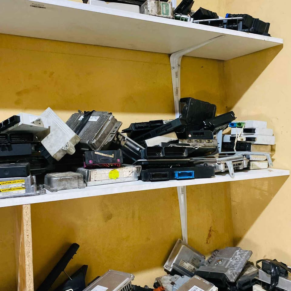 Car computer boxes, modules and lock sets.
