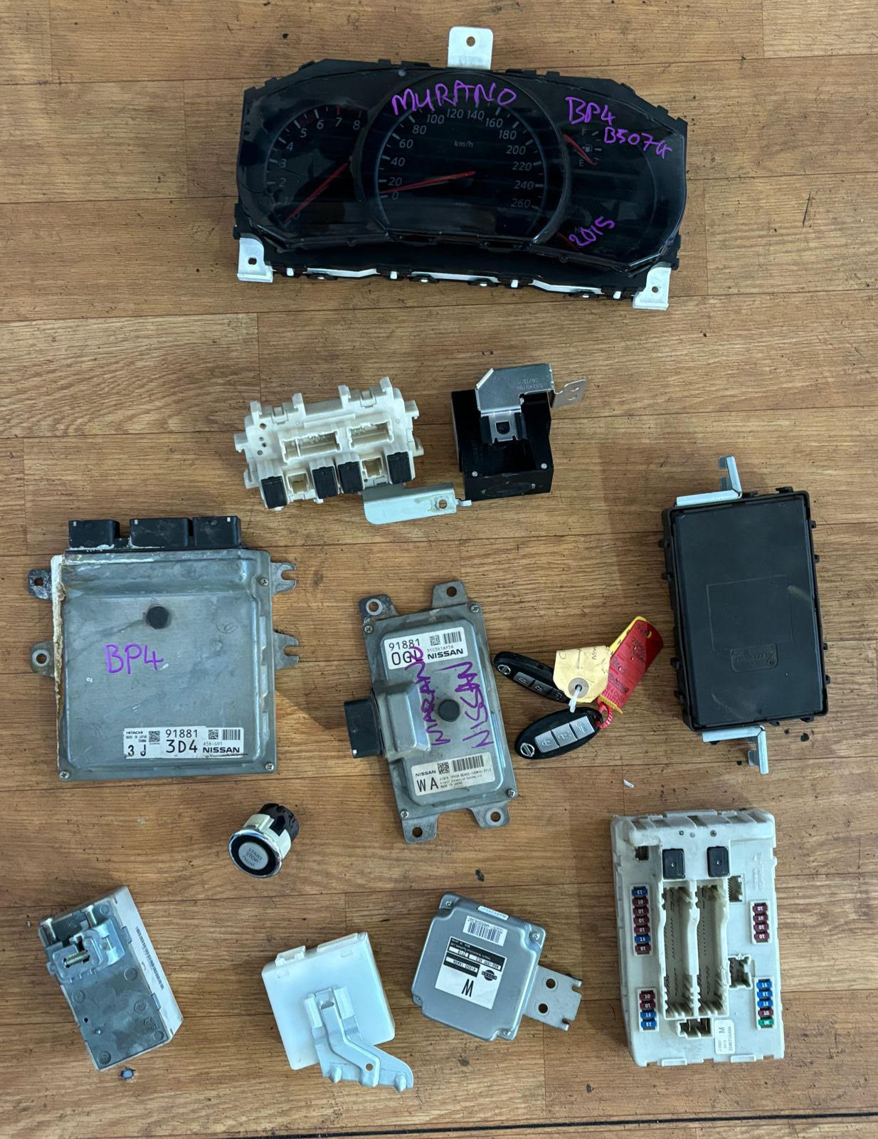 Nissan murano 3.5lt V6 #VQ35 2014 ECU SET FOR SALE - Private Seller Nissan murano 3.5lt V6 #VQ35 2014 ECU SET FOR SALE - Private Seller