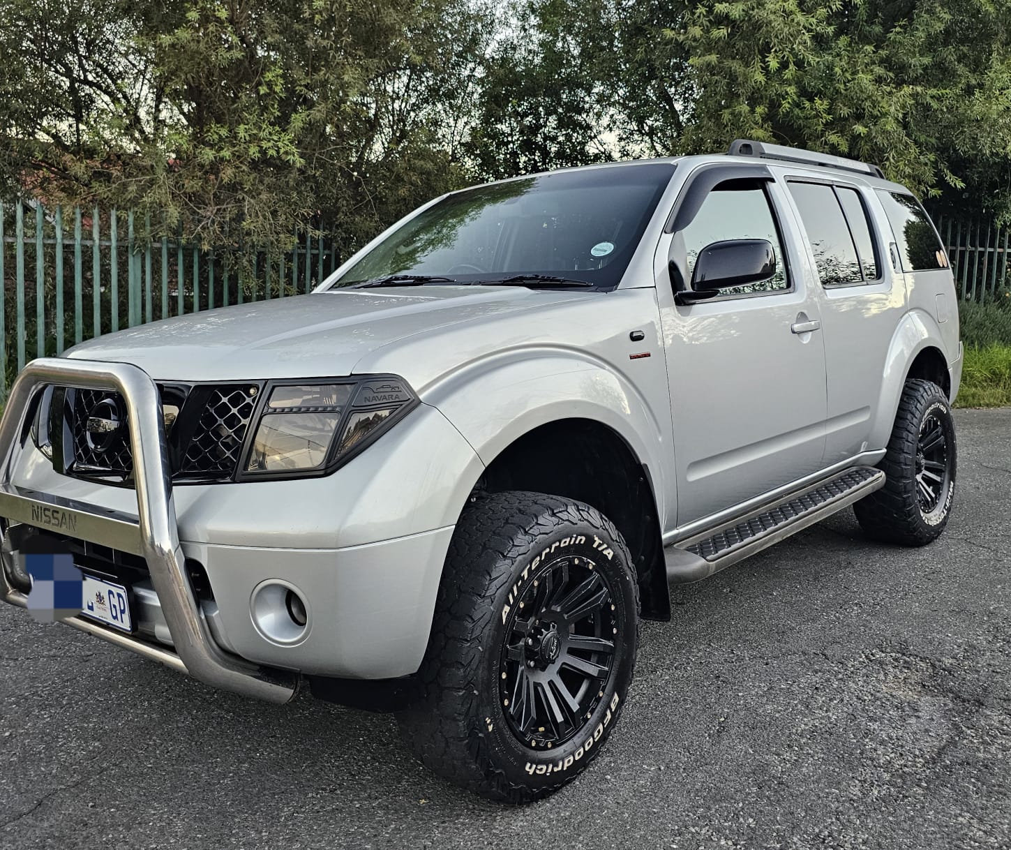 Used 2008 Nissan Pathfinder 2.5dCi LE auto - Private Seller Used 2008 Nissan Pathfinder 2.5dCi LE auto - Private Seller