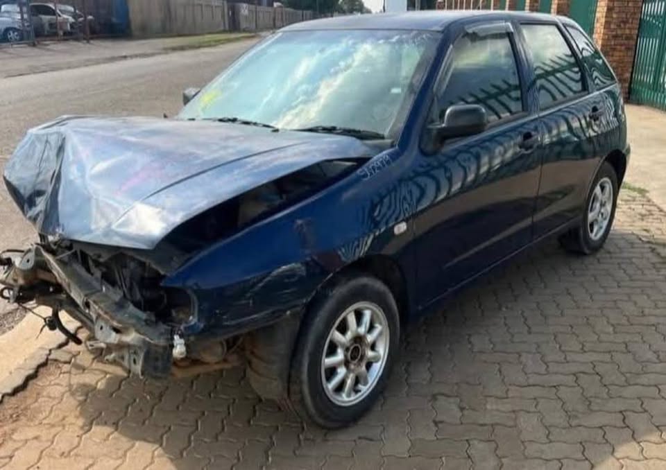 VW polo playa 1.4 stripping for parts @ circle 7 used parts my number WhatsApp or cell