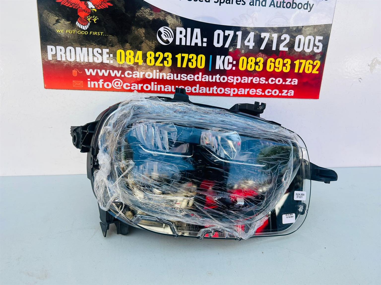 Citroen C3 facelift right side LED vision headlight - Private Seller Citroen C3 facelift right side LED vision headlight - Private Seller