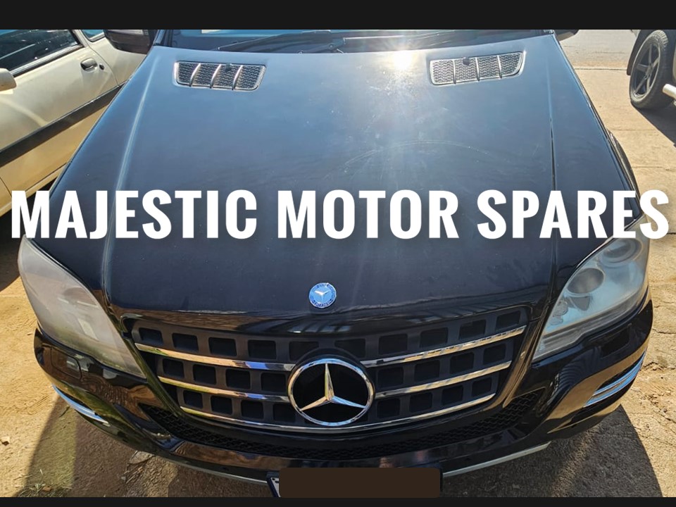 Mercedes Benz ML350 W164 4matic M272 spares used- Black - Private Seller Mercedes Benz ML350 W164 4matic M272 spares used- Black - Private Seller