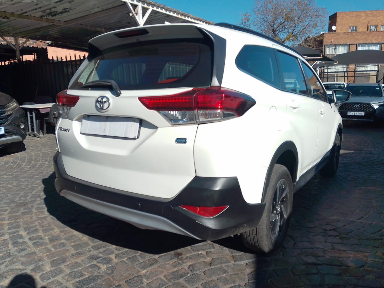 2019 Toyota Rush Auto 1.5 5Seater MINI MPV BUS Automtic 94,000km Cloth Seats, Go