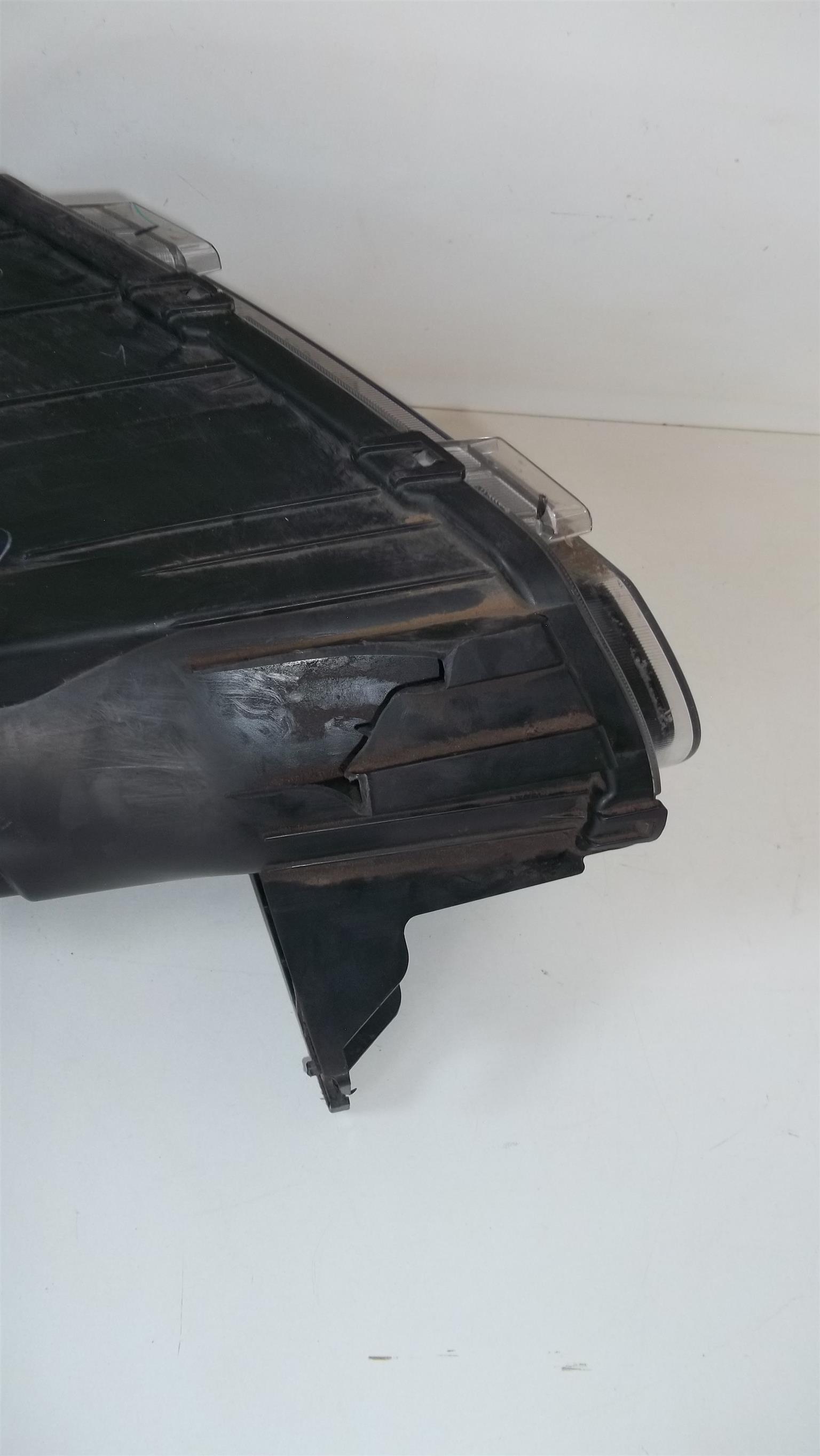 Renault Kwid Left & Right Headlights - Private Seller Renault Kwid Left & Right Headlights - Private Seller