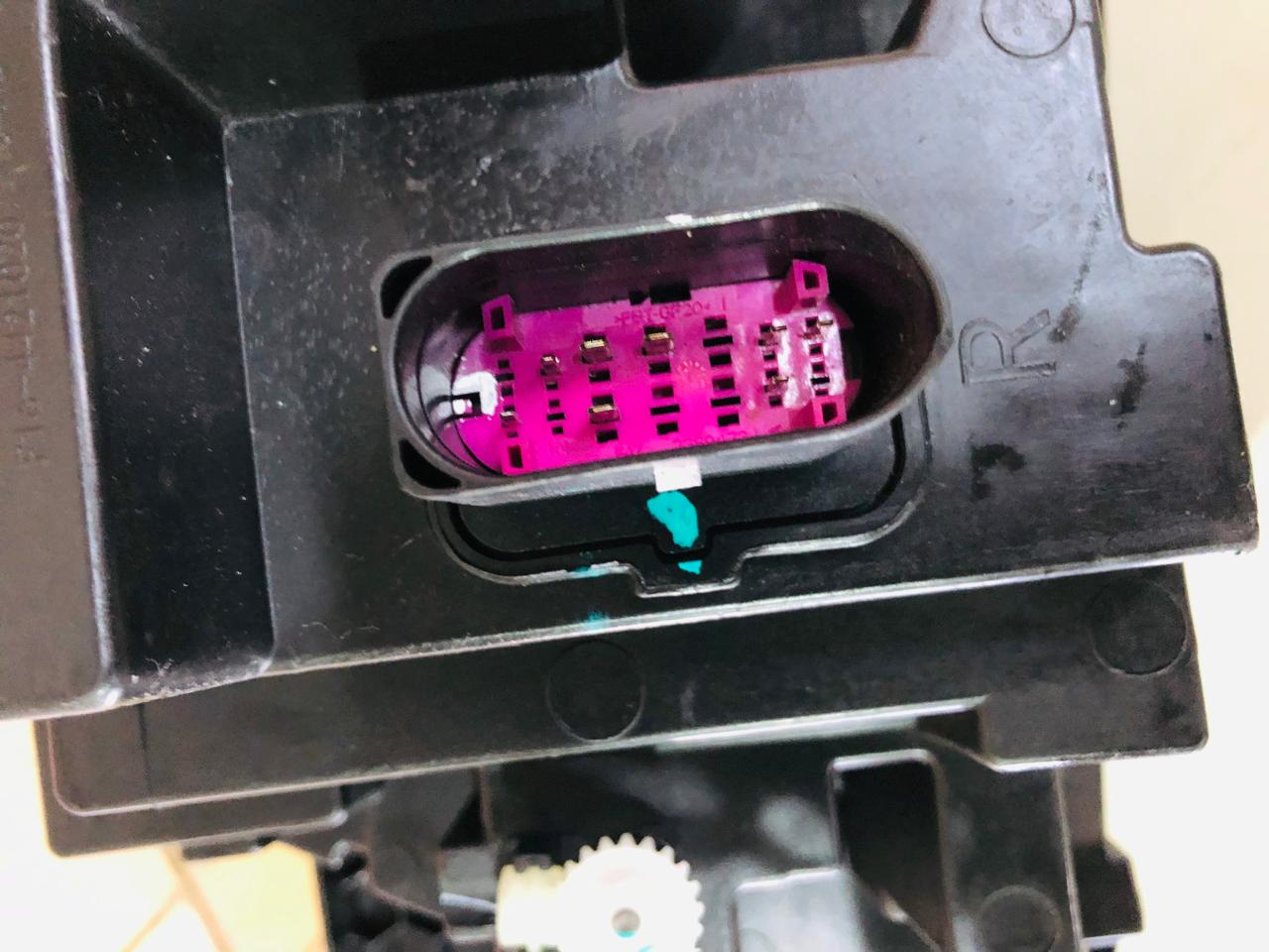 JETOUR Dashing left and right side halogen headlights - Private Seller JETOUR Dashing left and right side halogen headlights - Private Seller