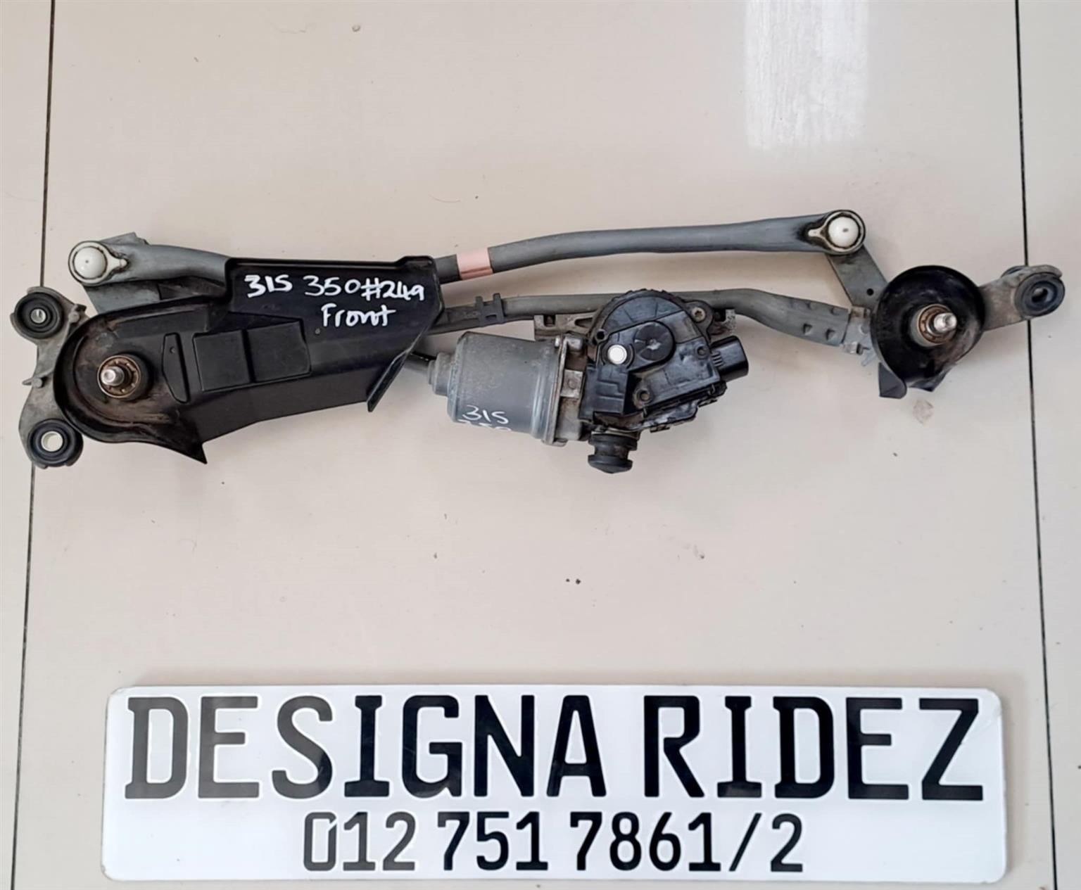 LEXUS WINDSCREEN WIPER MOTORS AVAILABLE - Private Seller LEXUS WINDSCREEN WIPER MOTORS AVAILABLE - Private Seller