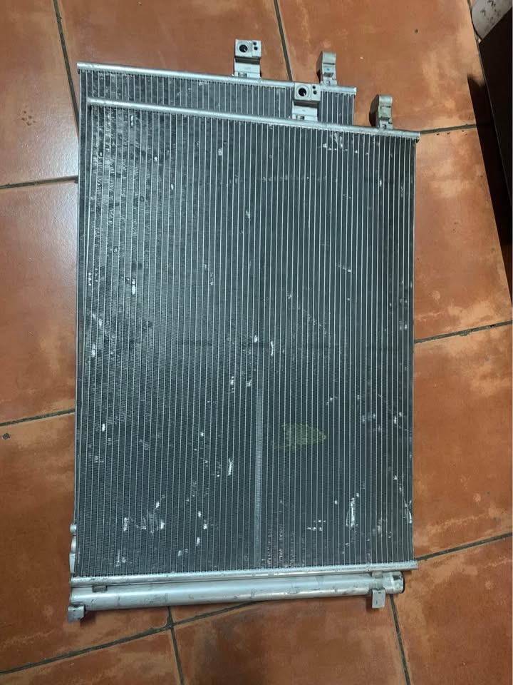 BMW G05 condenser - Private Seller