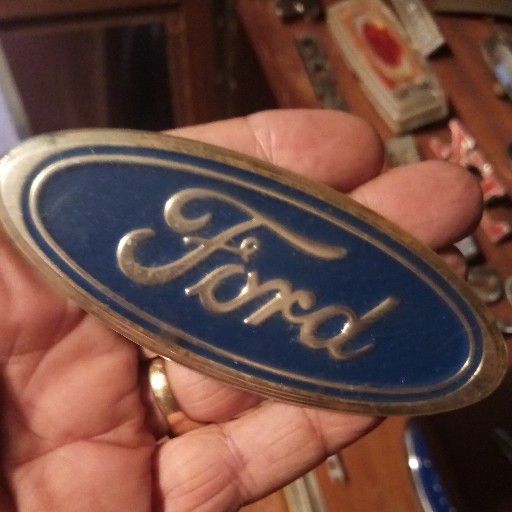 Ford blue oval badge - Private Seller Ford blue oval badge - Private Seller