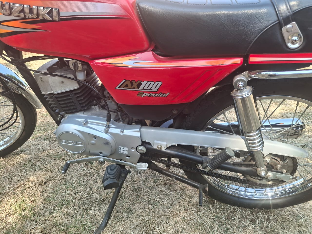 Suzuki AX 100 2 Stroke scooter - Private Seller