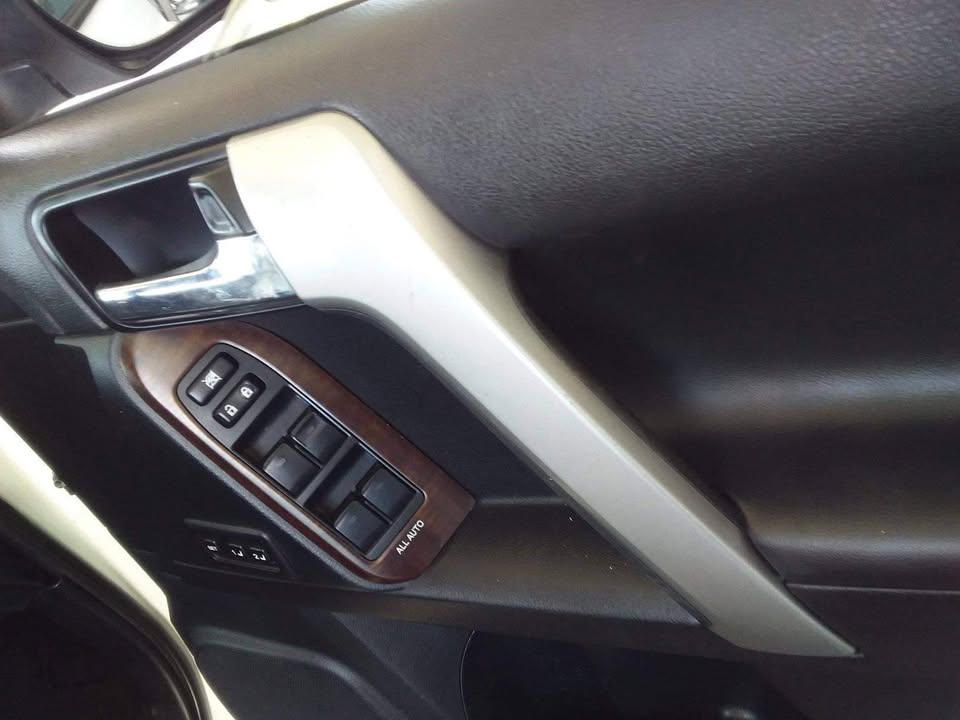 2015 Toyota Landcruiser Prado 7-seater 2015