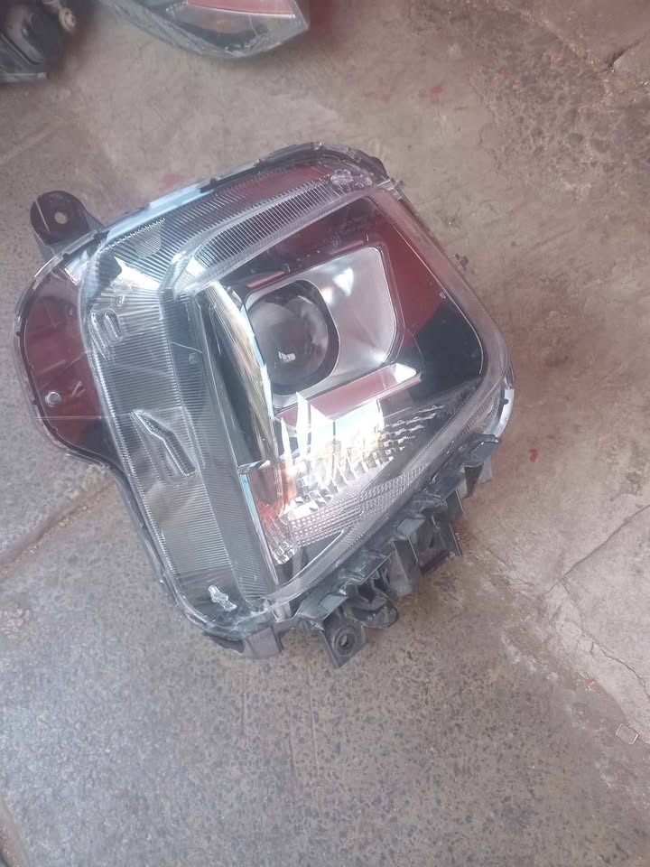 Hyundai tucson headlight 2022/ 25