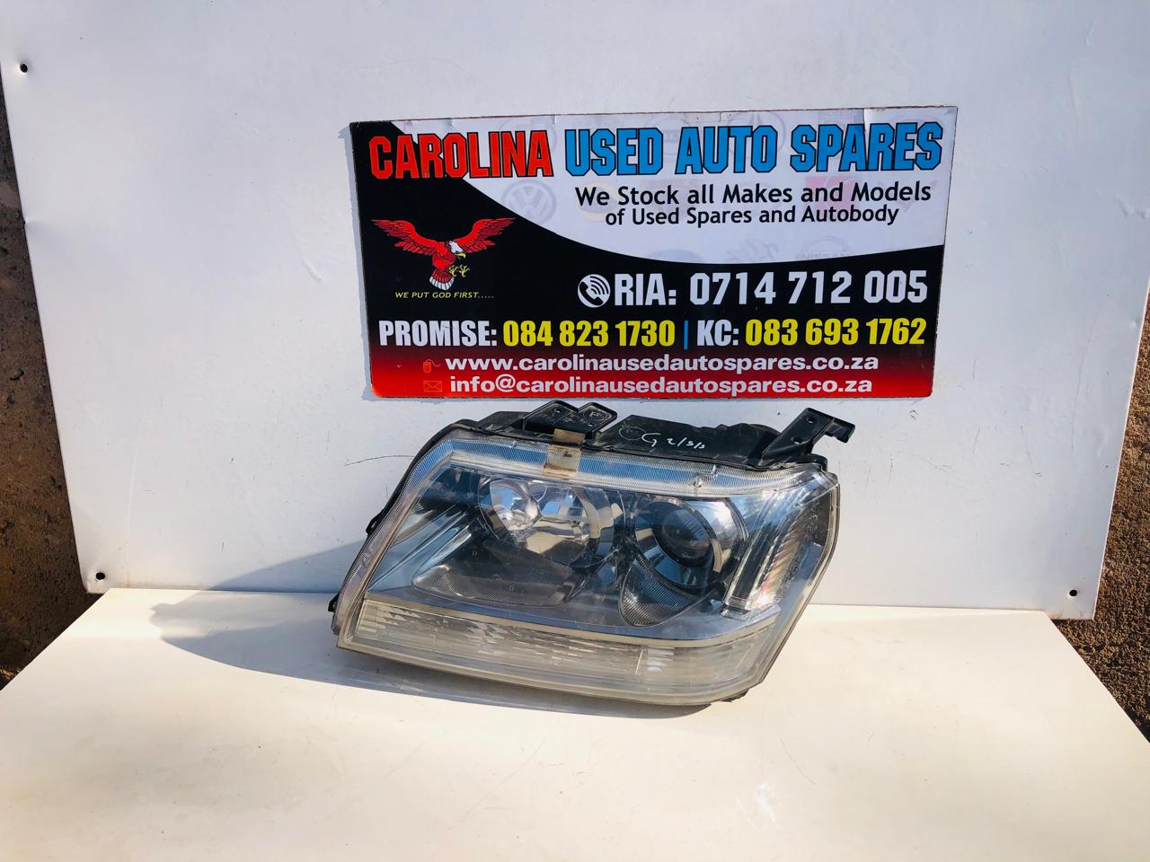 Suzuki Grand Vitara chrome left side halogen headlight - Private Seller Suzuki Grand Vitara chrome left side halogen headlight - Private Seller