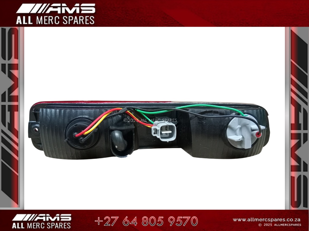 NEW MITSUBISHI PAJERO GEN 4 BUMPER LIGHT RIGHT SIDE FOR SALE - Private Seller NEW MITSUBISHI PAJERO GEN 4 BUMPER LIGHT RIGHT SIDE FOR SALE - Private Seller