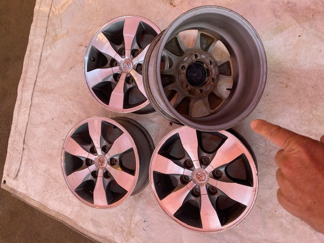 Toyota Hilux Mag Wheels 16" - Private Seller