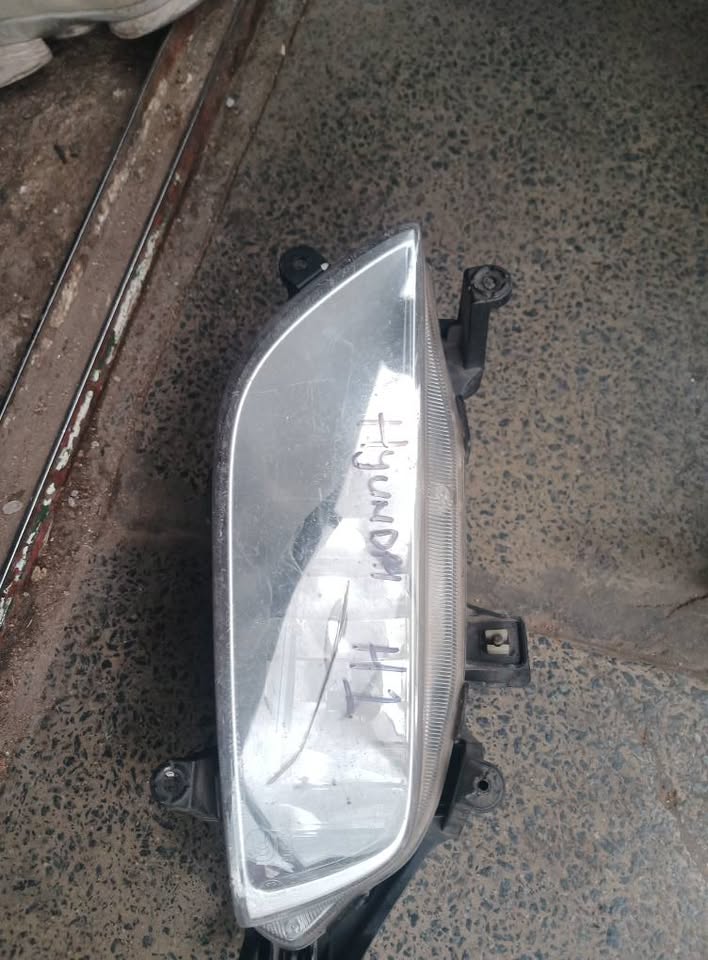 Hyundai H1 fog light for Sale - Private Seller Hyundai H1 fog light for Sale - Private Seller
