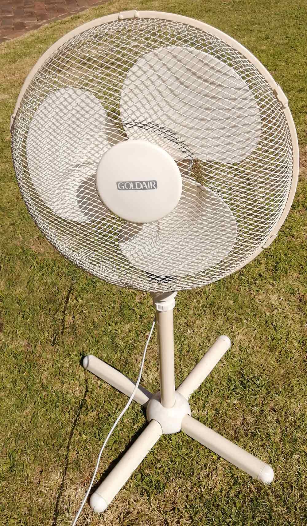 COLDAIR UPRIGHT FAN  GOOD CONDITION