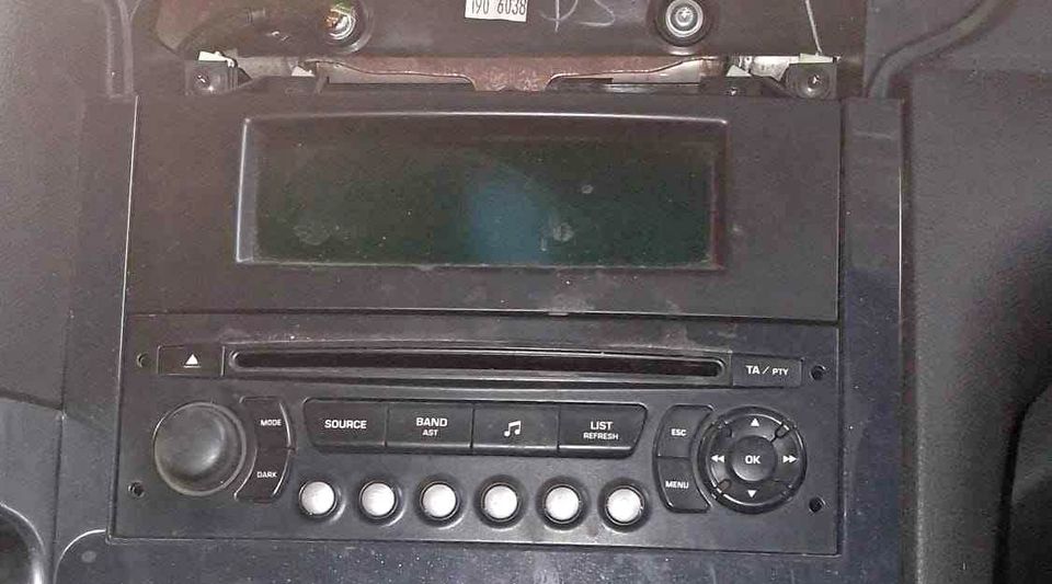 Peugeot fj 1.6 Turbo Manual Code2 radio - Private Seller Peugeot fj 1.6 Turbo Manual Code2 radio - Private Seller