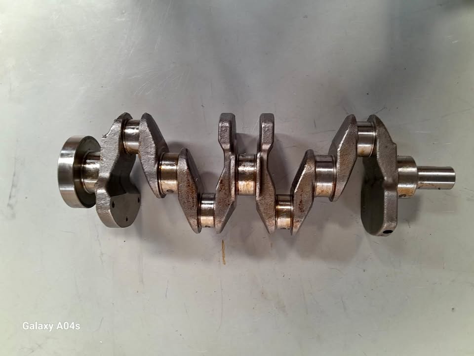 NISSAN TIIDA 1.6 HR16 CRANKSHAFT FOR SALE - Private Seller NISSAN TIIDA 1.6 HR16 CRANKSHAFT FOR SALE - Private Seller