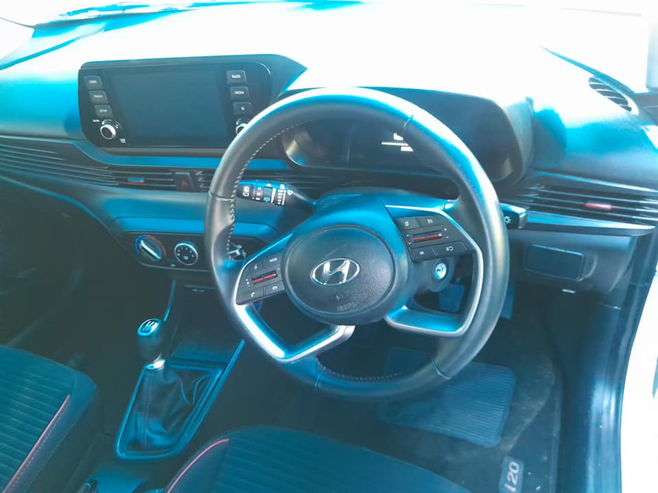 2023 HYUNDAI I20 1.0 SPORT MANUAL