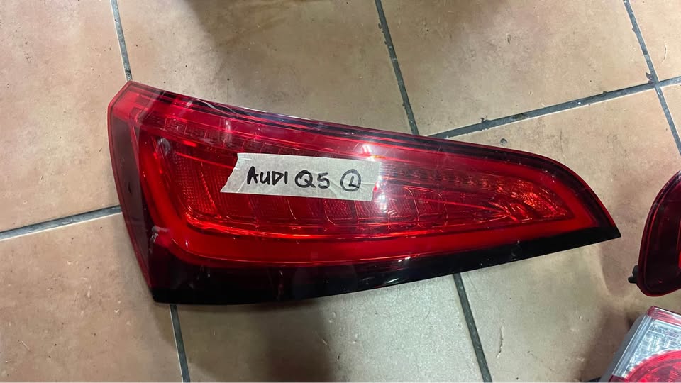 Audi Q5 taillights - Private Seller Audi Q5 taillights - Private Seller