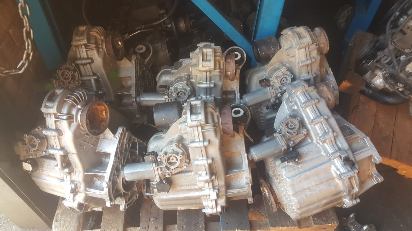 2005 Range Rover Sport 4.4 V8 Transfer Case for sale - Private Seller 2005 Range Rover Sport 4.4 V8 Transfer Case for sale - Private Seller