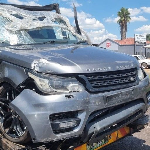 2015 Range Rover Sport 4.4 SDV8 Spares – Black