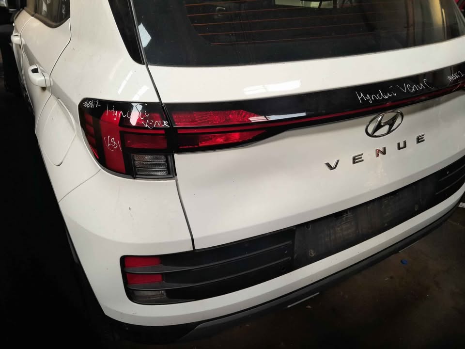 Hyundai venue stripping - Private Seller Hyundai venue stripping - Private Seller