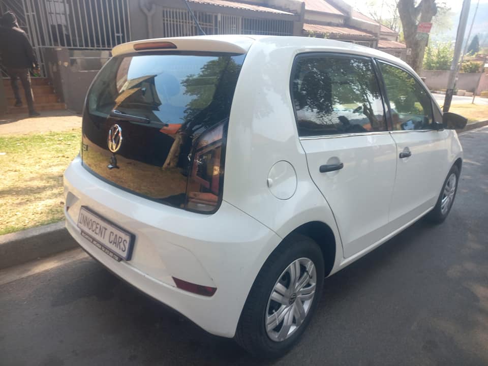 2018 VW UP 1.0 PETROL, MANUAL, WHITE COLOR, MILEAGE 130000KMS