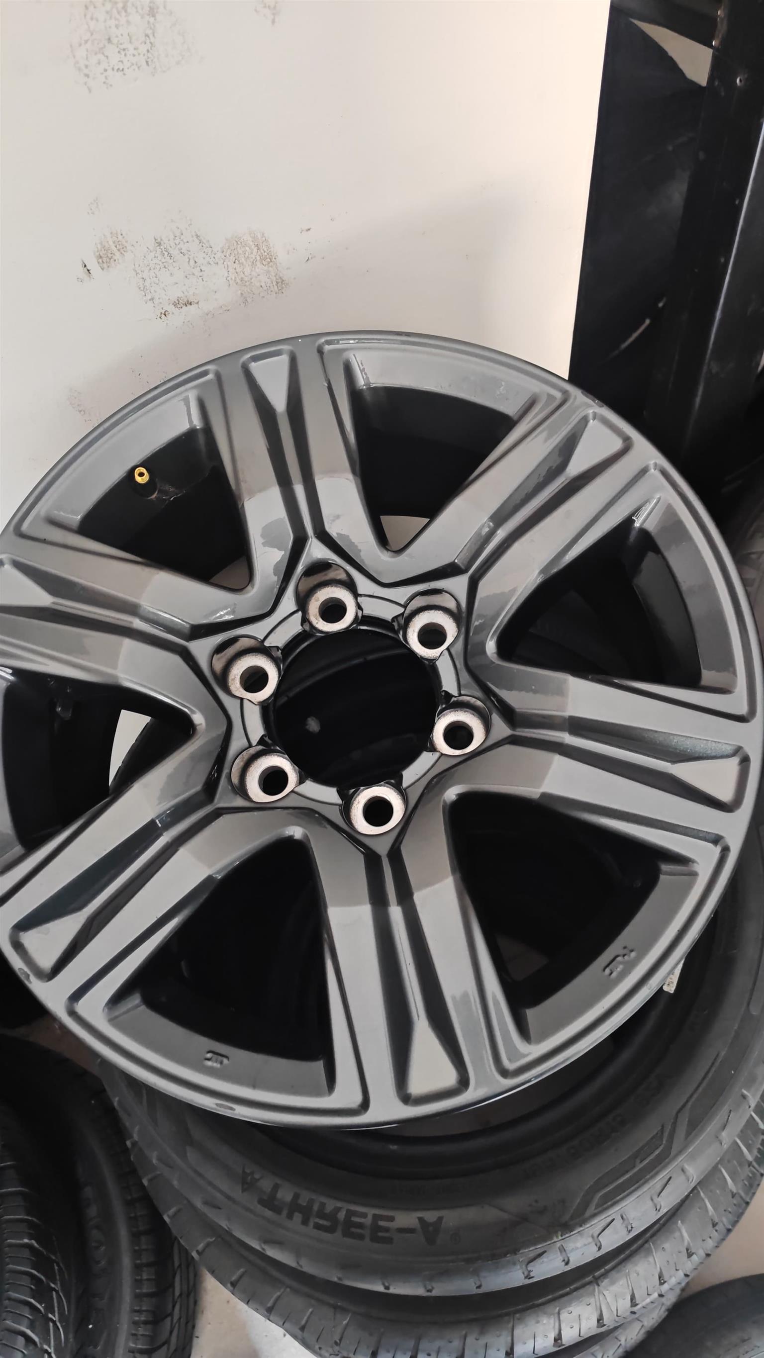 17" Toyota Hilux/Fortuner original mag to use for spare wheel - Private Seller 17" Toyota Hilux/Fortuner original mag to use for spare wheel - Private Seller